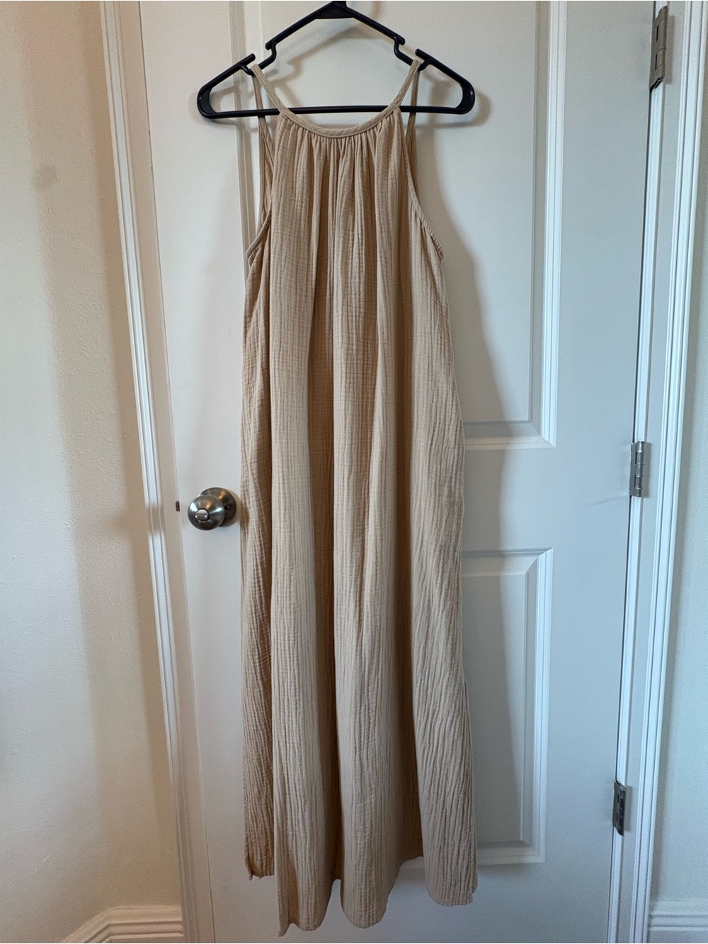 Universal Thread Beige Maxi Dress